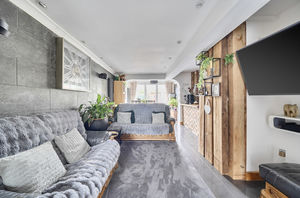 Photo 18- click for photo gallery